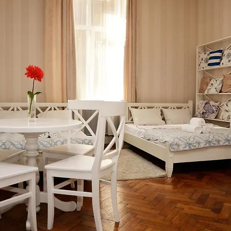 Panska Poduszka * Львів